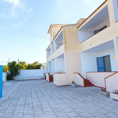 Casa Cosimo 5 * מנדוריה